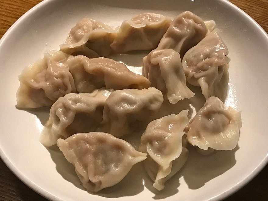 酸菜肉饺